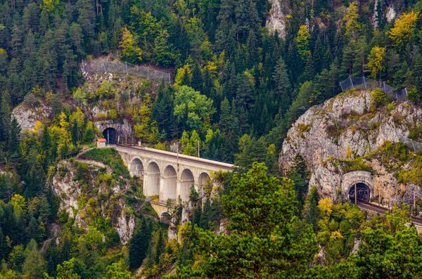 Kelet-Európa legszebb vasútvonalai | TOP 5