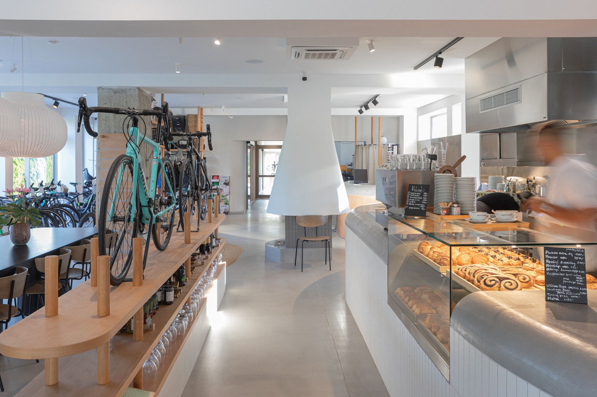 A Balaton új kedvenc pékségében és kerékpárpontján jártunk | Csopaki Buborék