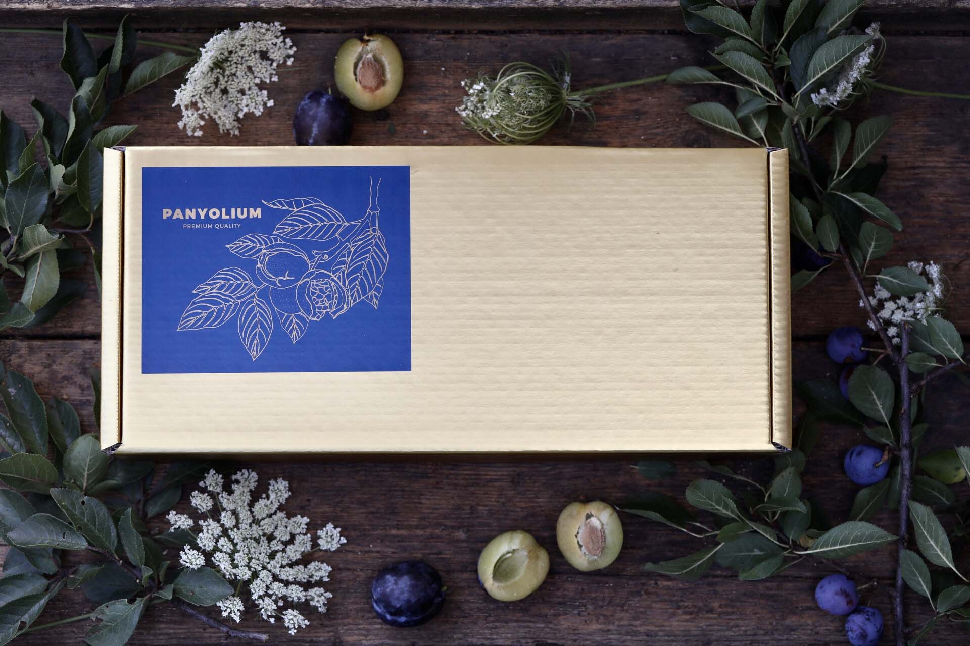 “Jungle fruit from the floodplain” in a majestic packaging | Panyolium