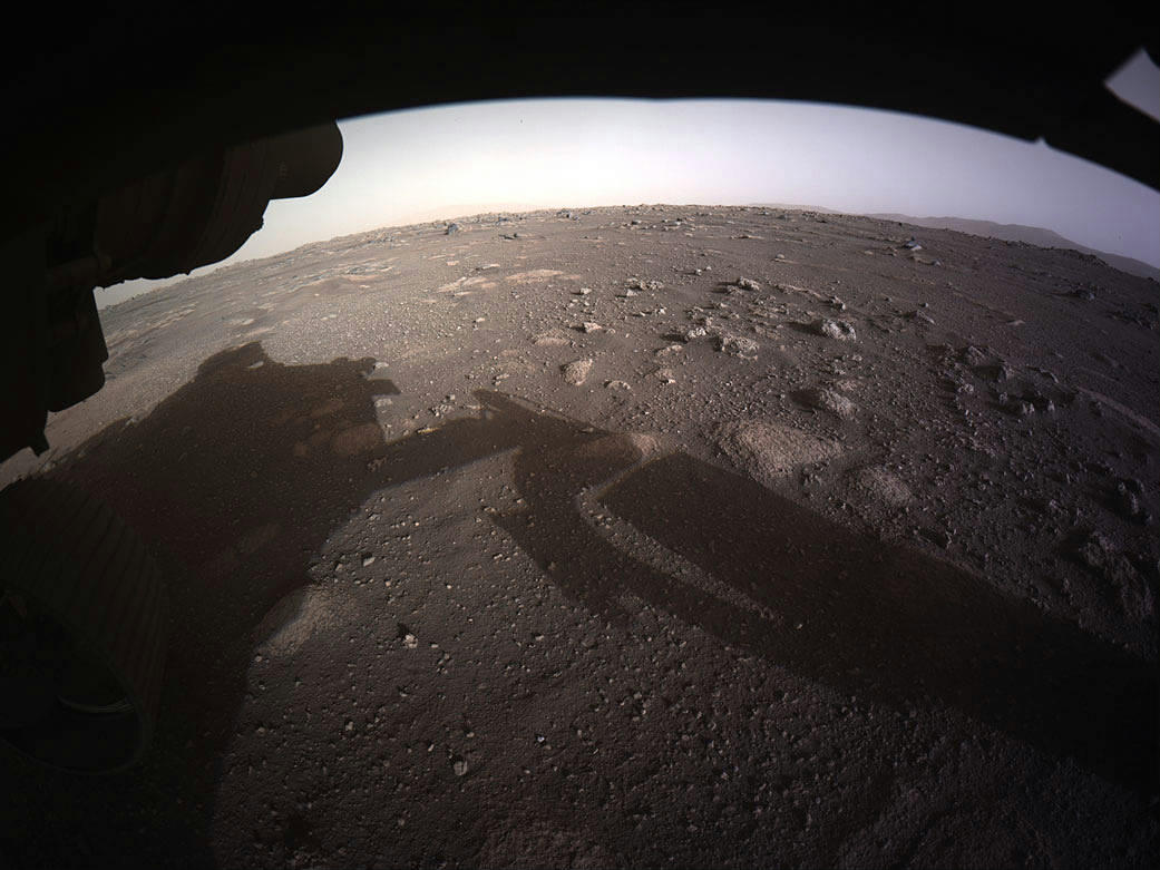 A Perseverance első fotói a Marsról