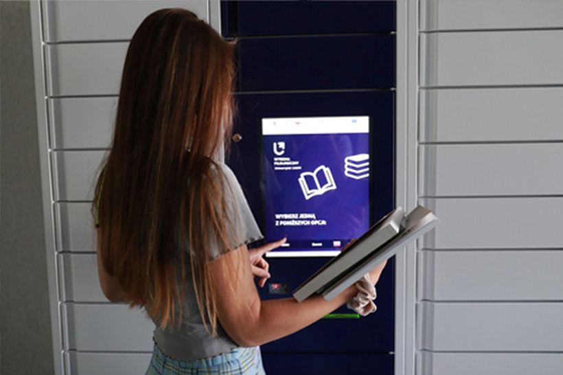 Book dispensers promote reading in Poland