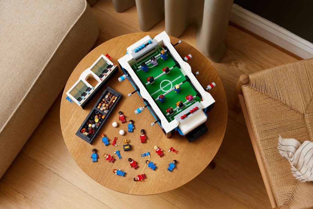 World-class footballer promotes the LEGO foosball table designed by a Hungarian boy