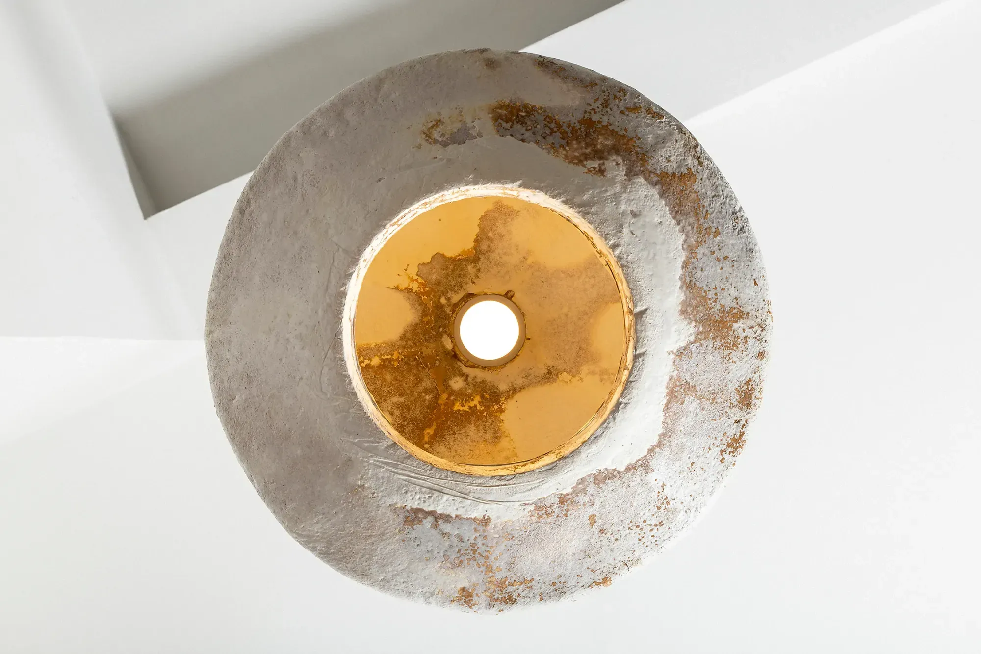 A lampshade grown from mycelium could light up future’s everydays