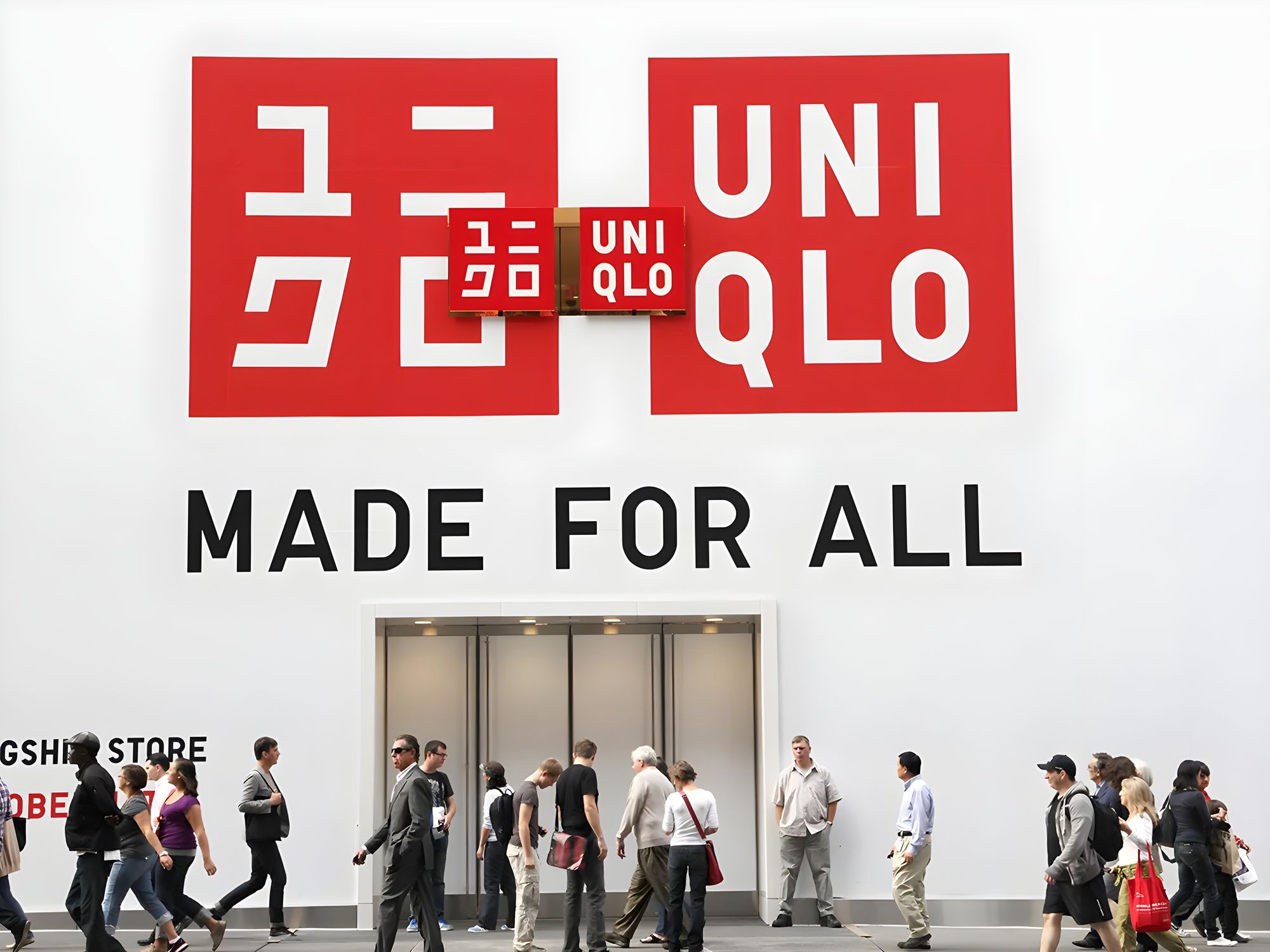 Tokiótól Varsóig – A japán UNIQLO pop-up üzletet nyitott Lengyelországban
