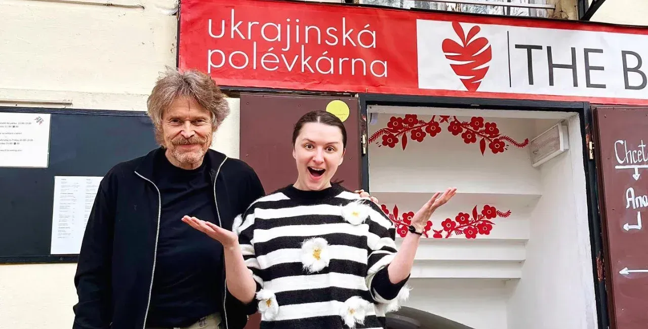 Willem Dafoe breaks for Ukrainian borscht while in Prague