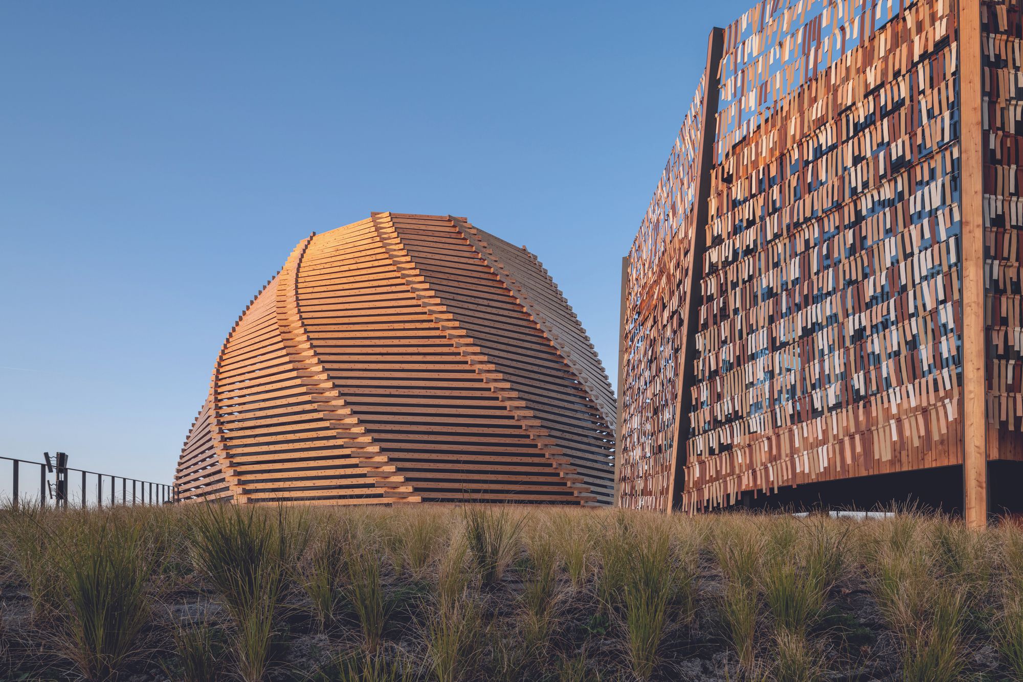 Miska keveri a fröccsöt Japánban – Az Expo 2025 Oszaka Magyar Pavilonja