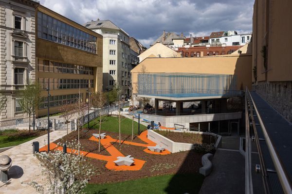 Don’t keep off the grass!—The new Bástya Park in downtown Budapest