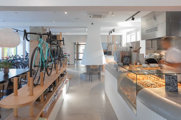 We stopped by Balaton’s new favorite bakery and bike spot | Buborék in Csopak