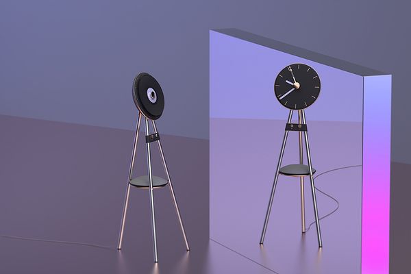 Clock, turntable or both?