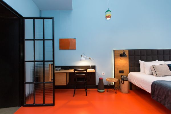 Hotel rooms in home office mode | Hotel Rum, Budapest