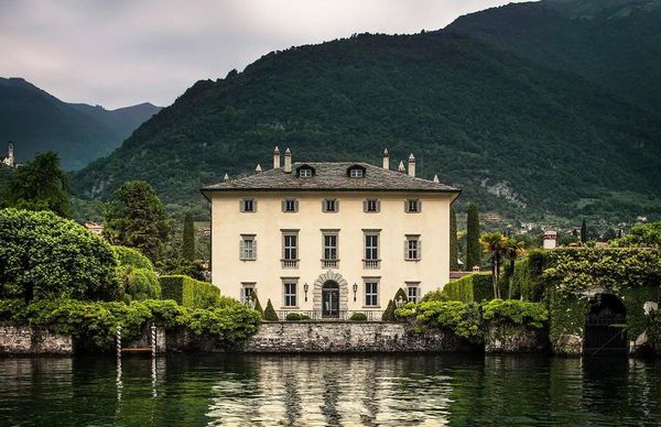 The iconic villa from &#8216;House of Gucci' can be yours for a night