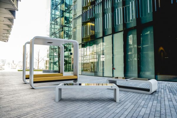 Smart public furniture designed in Hungary | Kuube
