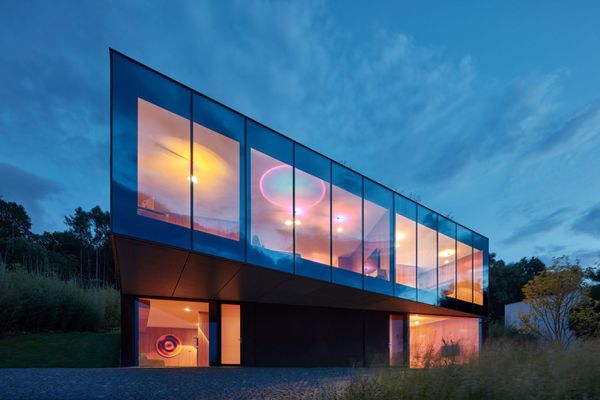 Czech prismatic house tuned for several generations