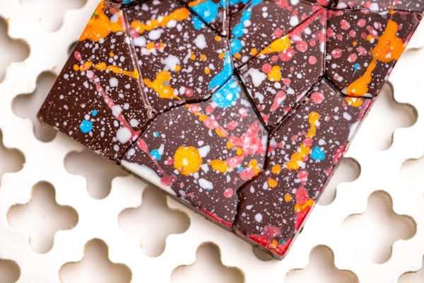 Masterful play of colors and textures | ZAX chocolate