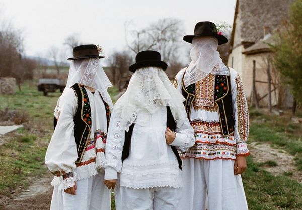 “Every passing takes us back to a beginning” | Photo series on Baranja, Croatia