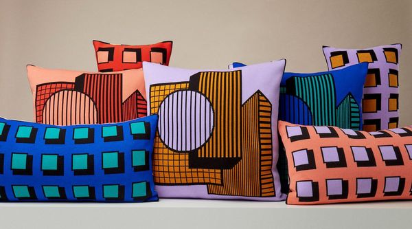 Urban shapes, bright colors, impressive textiles