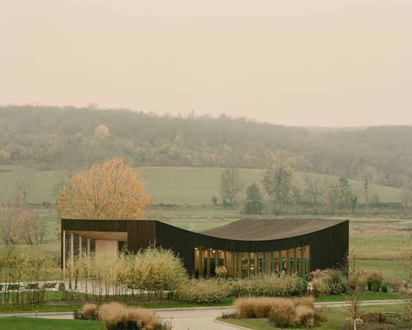 Embracing nature: Wellness Pavilion in Zalacsány