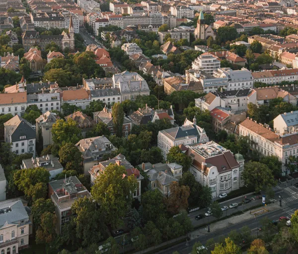 Essence of Hungary | Krisztián Grecsó: Budapest