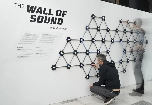 The Wall of Sound | panGenerator