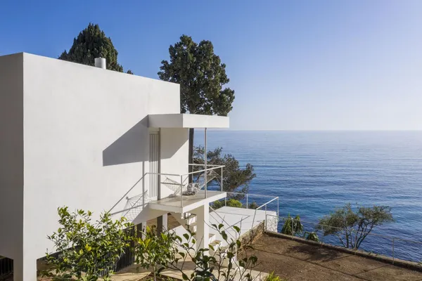 Így újították fel Eileen Gray ikonikus villáját