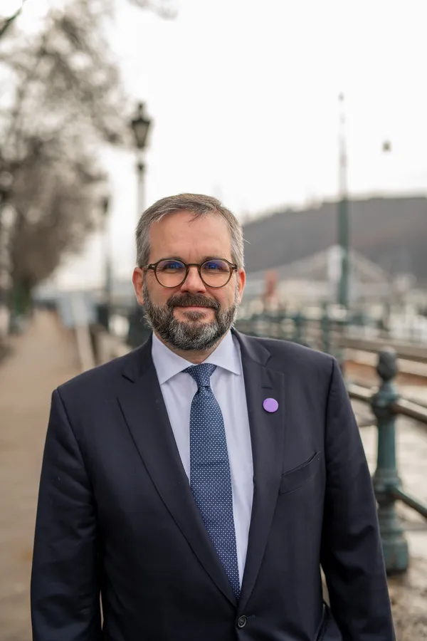 A holnap problémáit nem lehet a tegnap technológiájával megoldani | Exkluzív interjú Matthias Berningerrel, a Bayer alelnökével