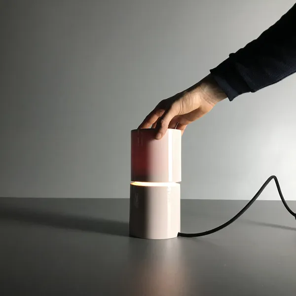 Light encased in porcelain | Mastro Design