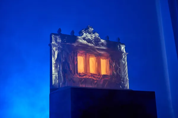 Micromonumental Mapping | Light art online