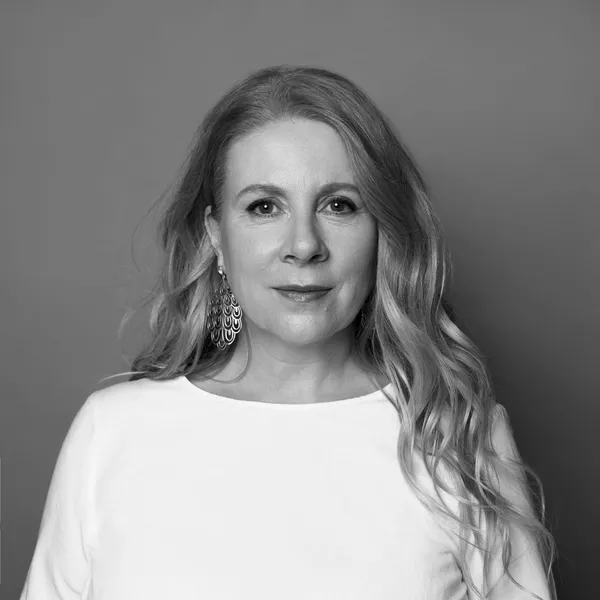 Minden kultúra lényege más és más | Interjú Margaret Ann Dowlinggal, a MOME márkafőnökével