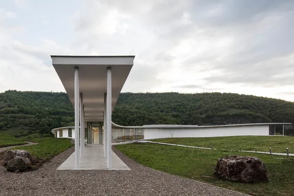 From green roofs to multifunctional spaces: contemporary Armenian architecture