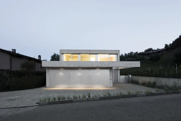 Depth and height | The Concrete Villa