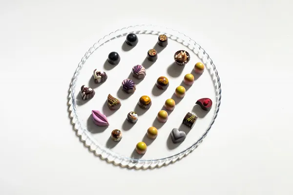 Friss, fiatalos és egzotikus lendület | Harlequin Chocolates