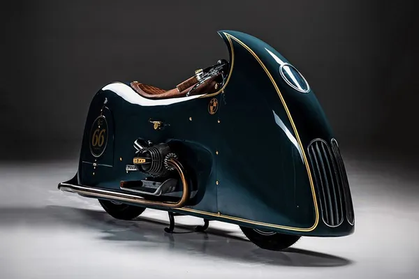 Egy motorba költözött az art deco szelleme