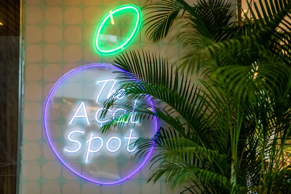 The superfood craze is raging in Budapest, too | The Acai Spot