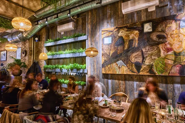 A place where fusion is not confusion | Costes Izakaya