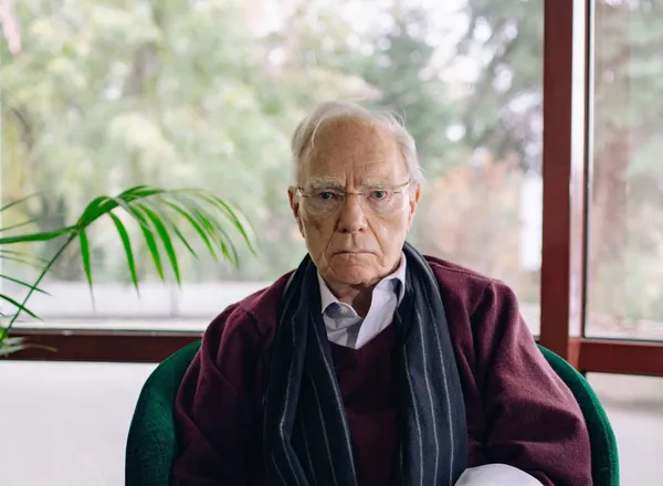 “The truth is what triumphs in writing and in life”—Interview with Robert McKee
