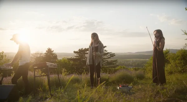 A special collaboration album draws attention to Lake Balaton’s environmental values